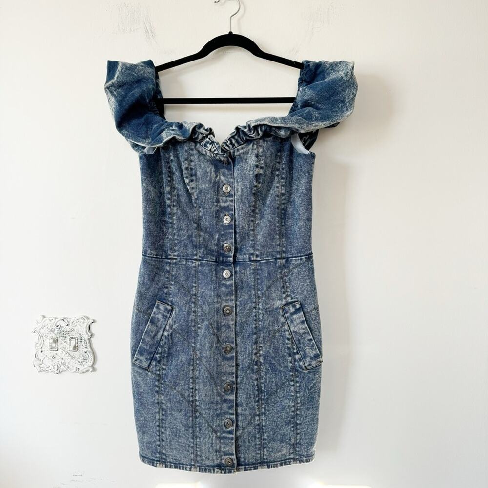 Misha Trisha Acid Wash Blue Denim Off The Shoulder Ruffle Mini Dress 10 - Picture 6 of 13